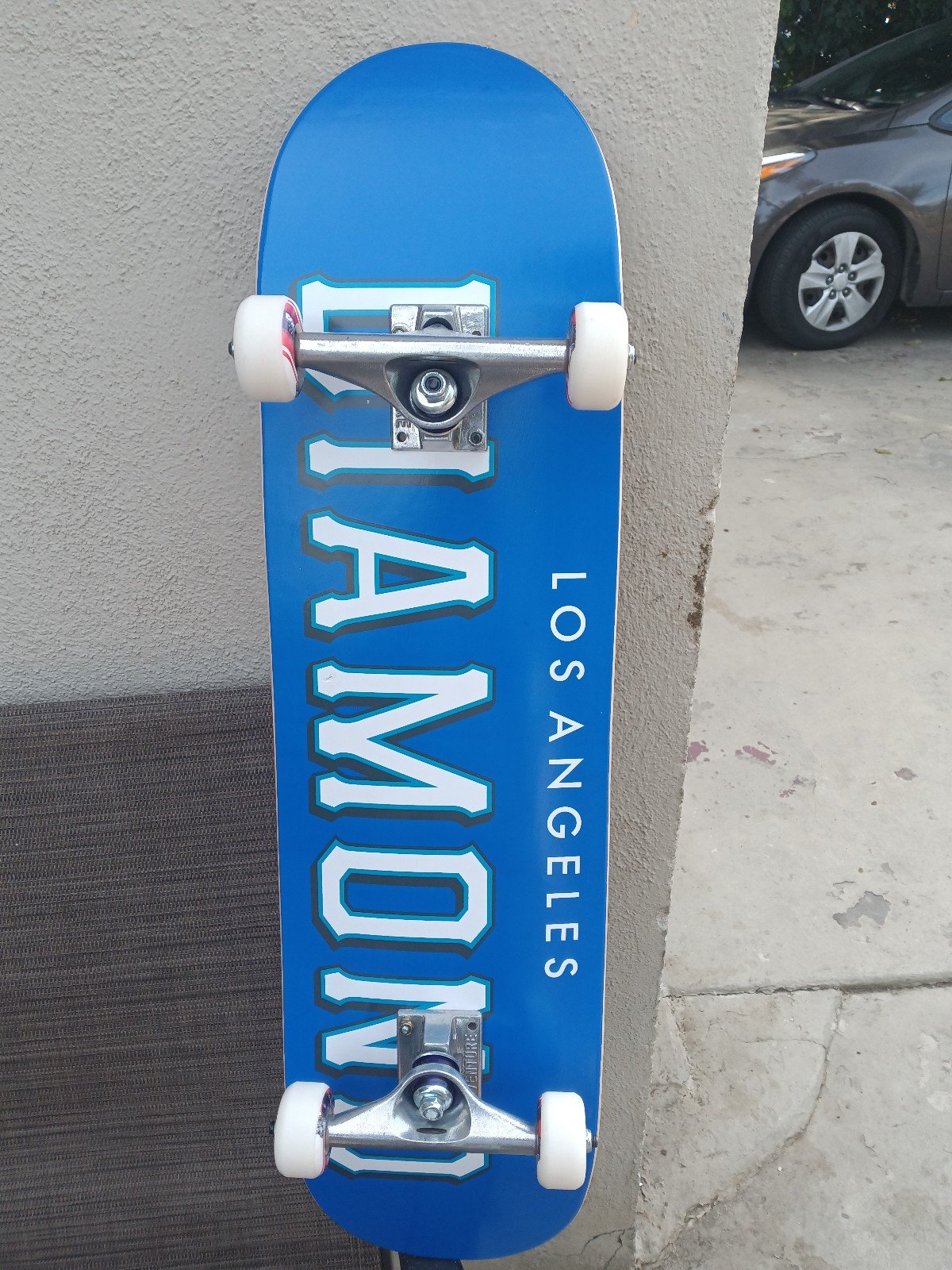 2 Diamond Venture trucks Skateboard Accepting offers