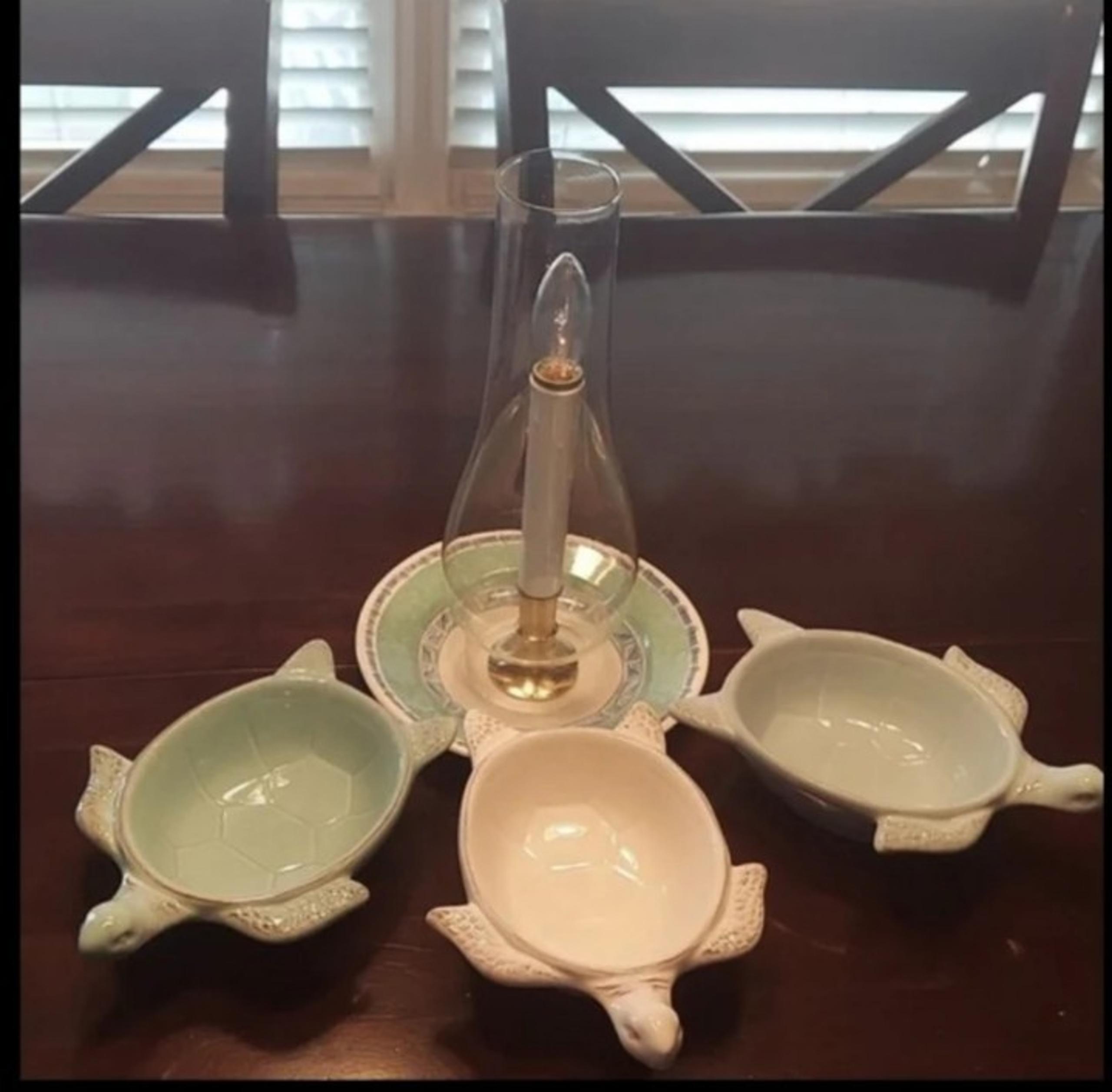Sea Turtle Ceramic Bowls Set 3 Multi Use Distressed BNWT Ltd Ed SO $90