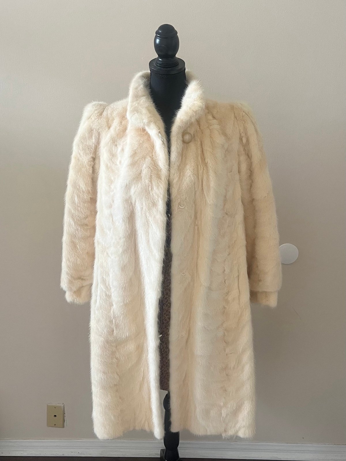 White Mink Fur Coat