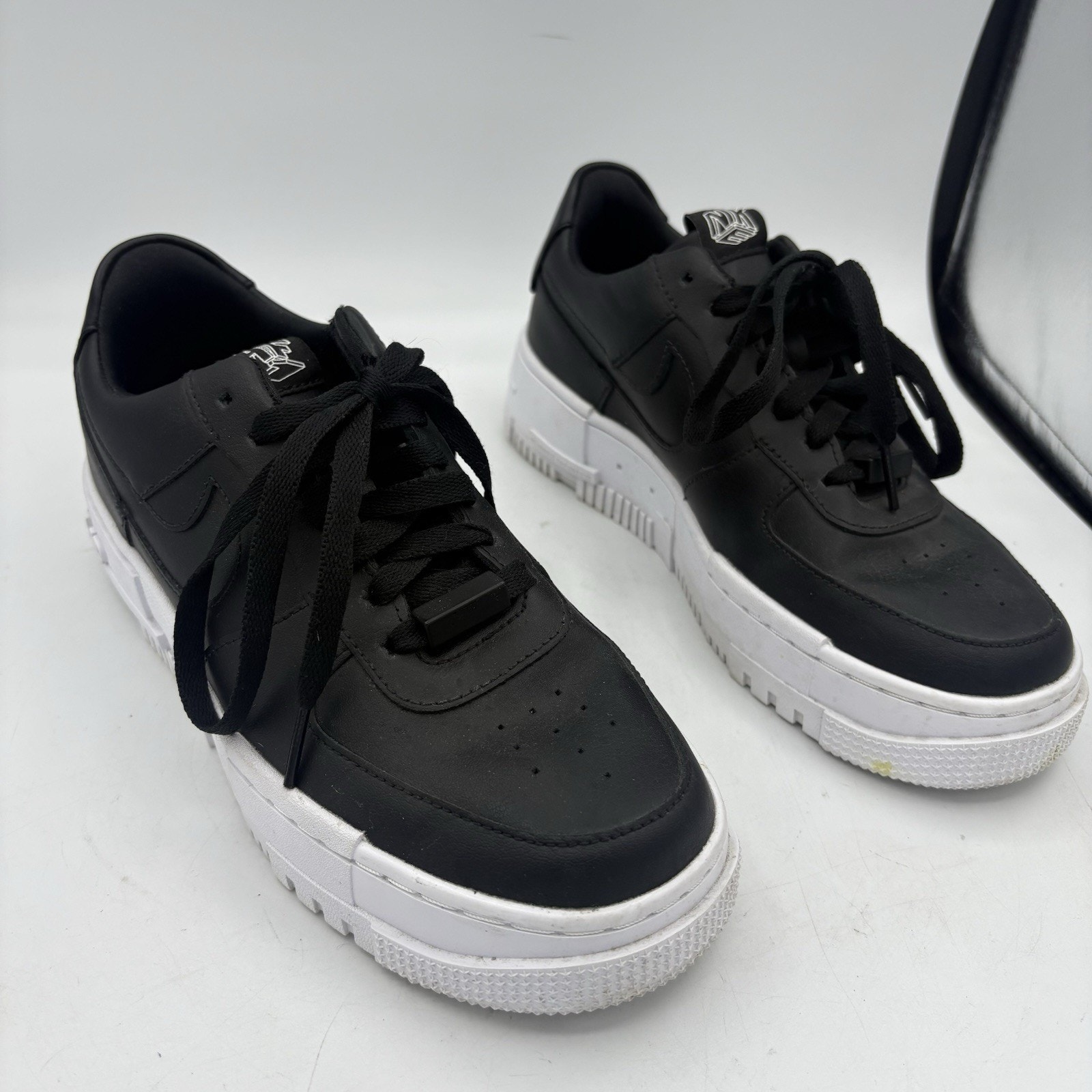 Nike Sneakers Womens Size 8 Air Force 1 Pixel Black White CK6649-001