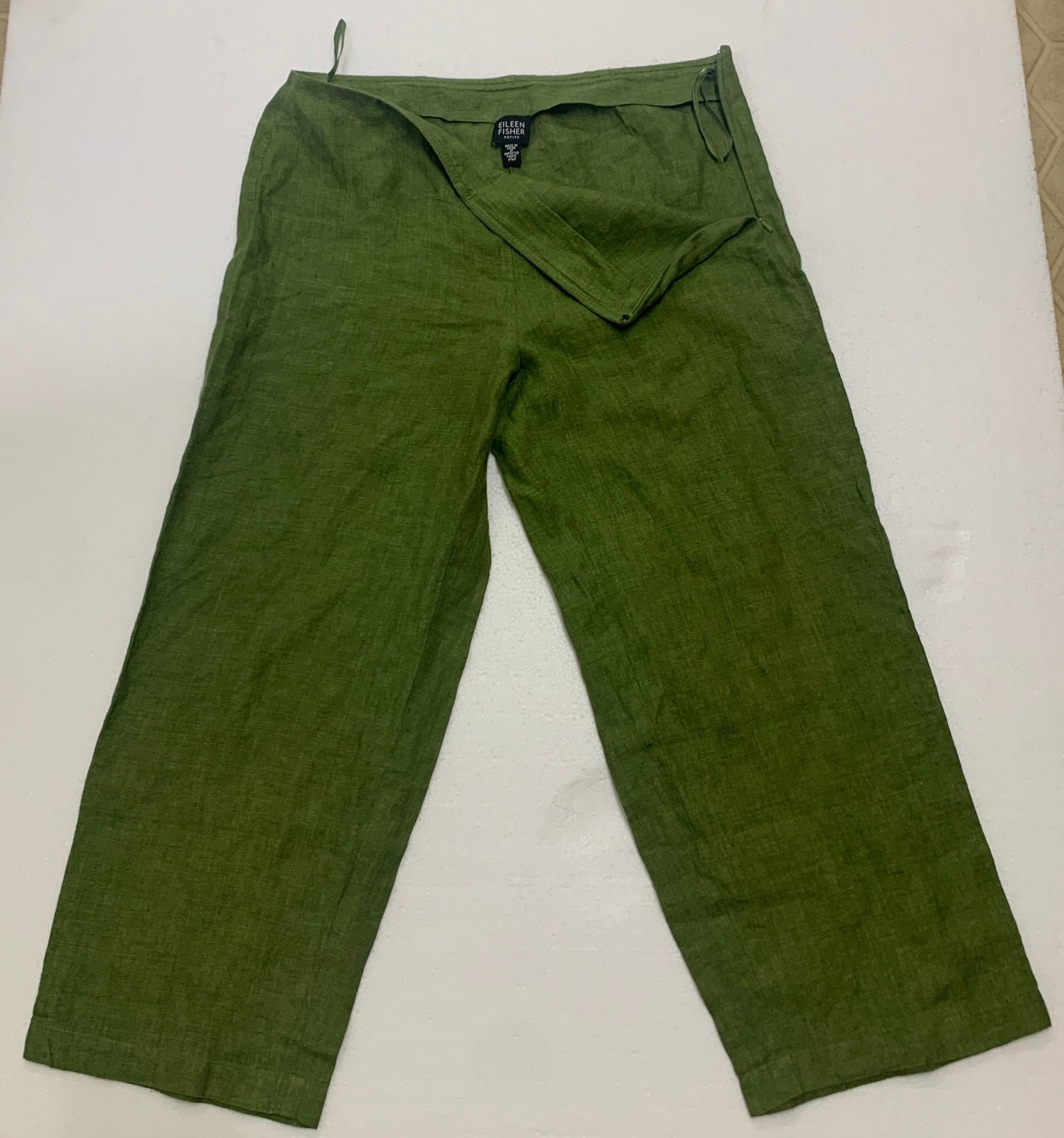 Women’s Petite Medium Green 100% Linen EILEEN FISHER Side Zip Wide Leg Pants