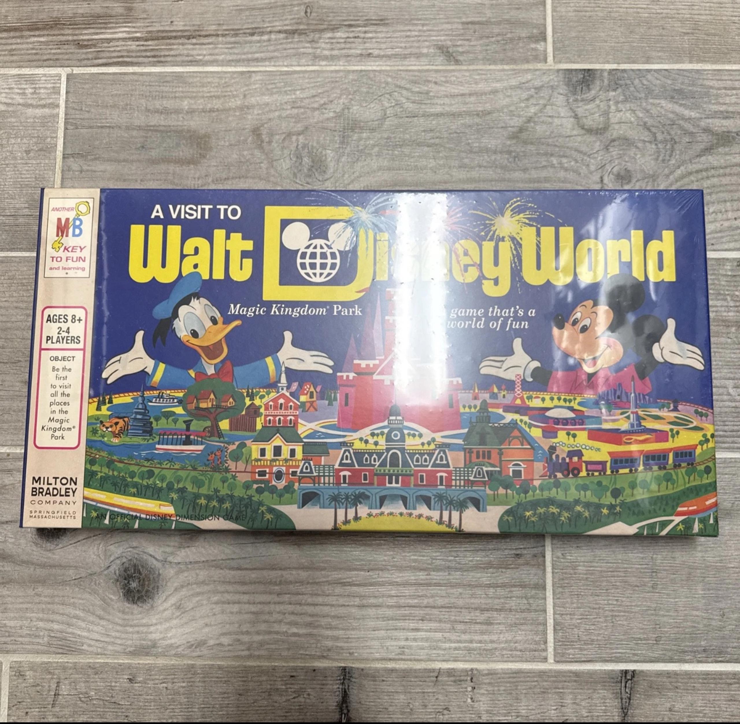 Milton Bradley Hasbro A Visit to Walt Disney World Magic Kingdom Board Game New