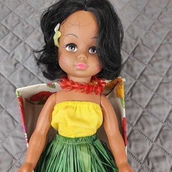 Vintage Lanakila Crafts Hawaii Hula Dancer Doll Hawaiian Wahini Grass Skirt