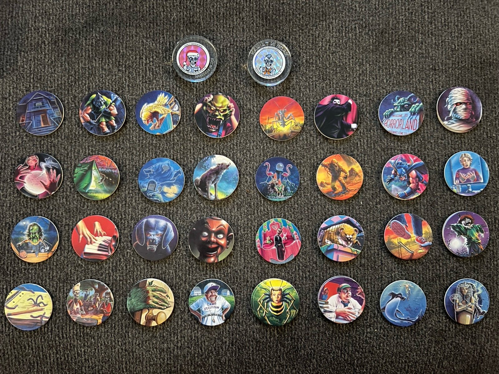 VINTAGE 1990’s COMPLETE GOOSEBUMPS POG SET