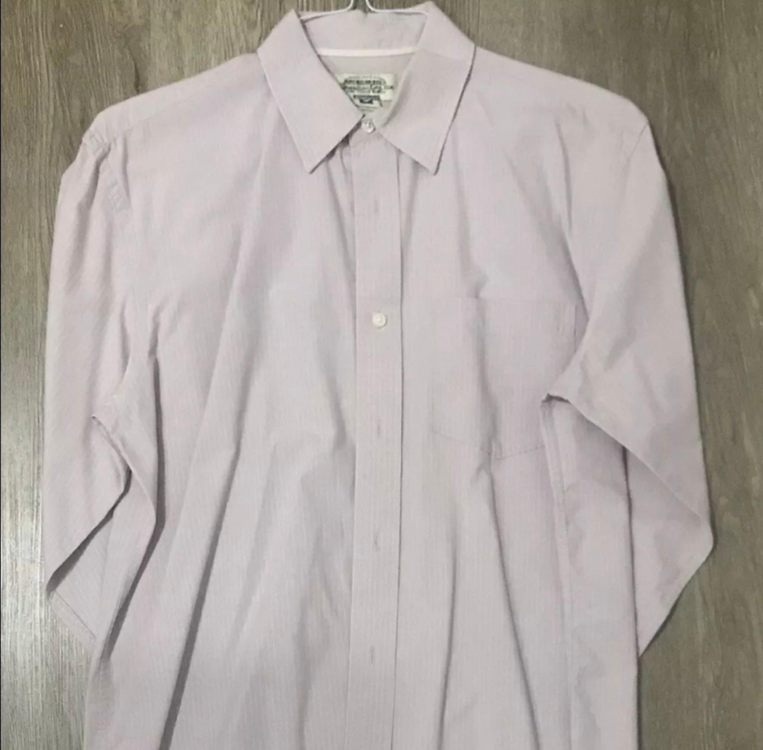 American Rag Mens Long Sleeve Buttoned Shirt. Size M