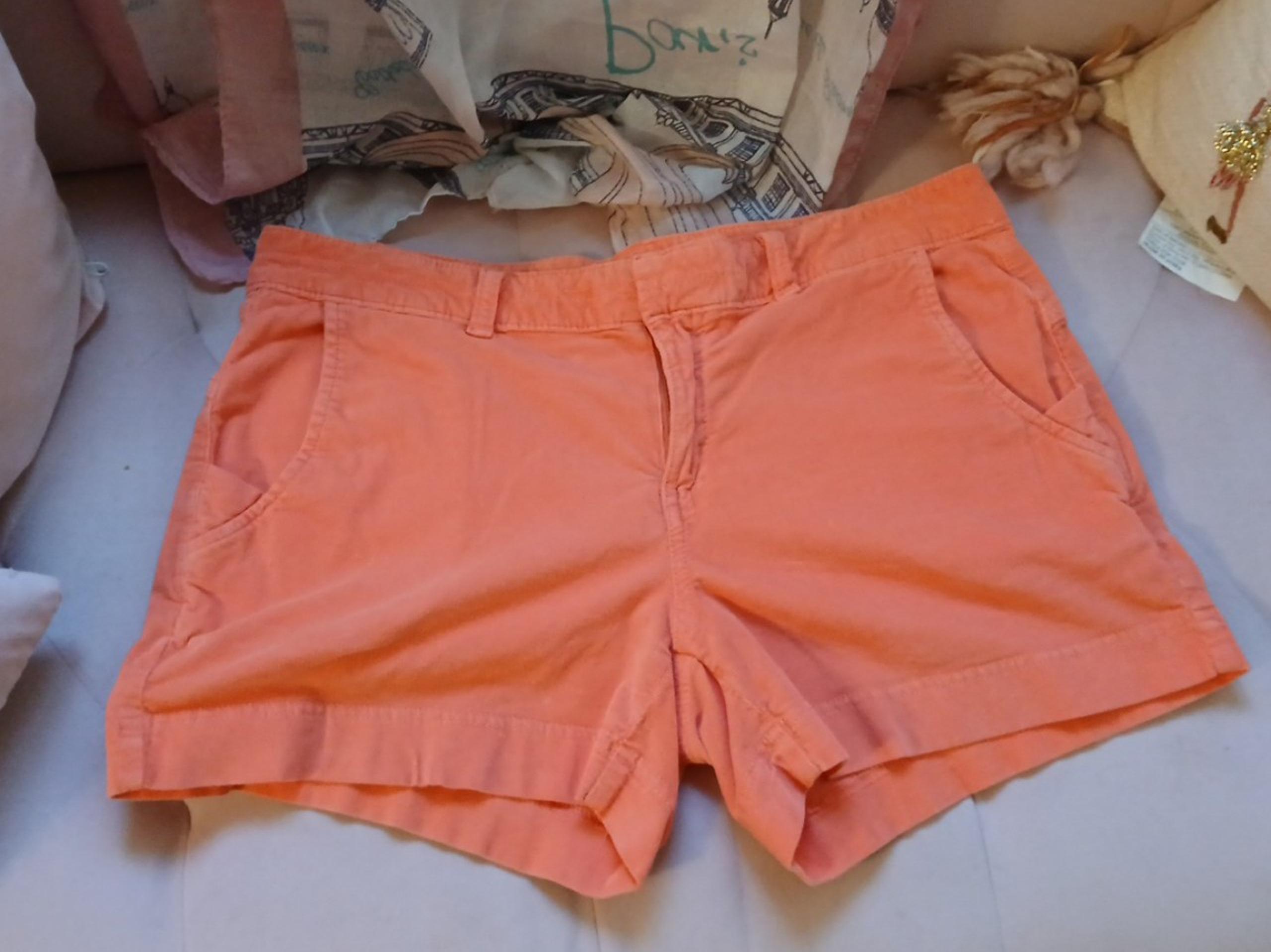 Size 8 Athleta Corduroy Shorts Women’s Light Coral Orange Zip Drawstring Beachy.