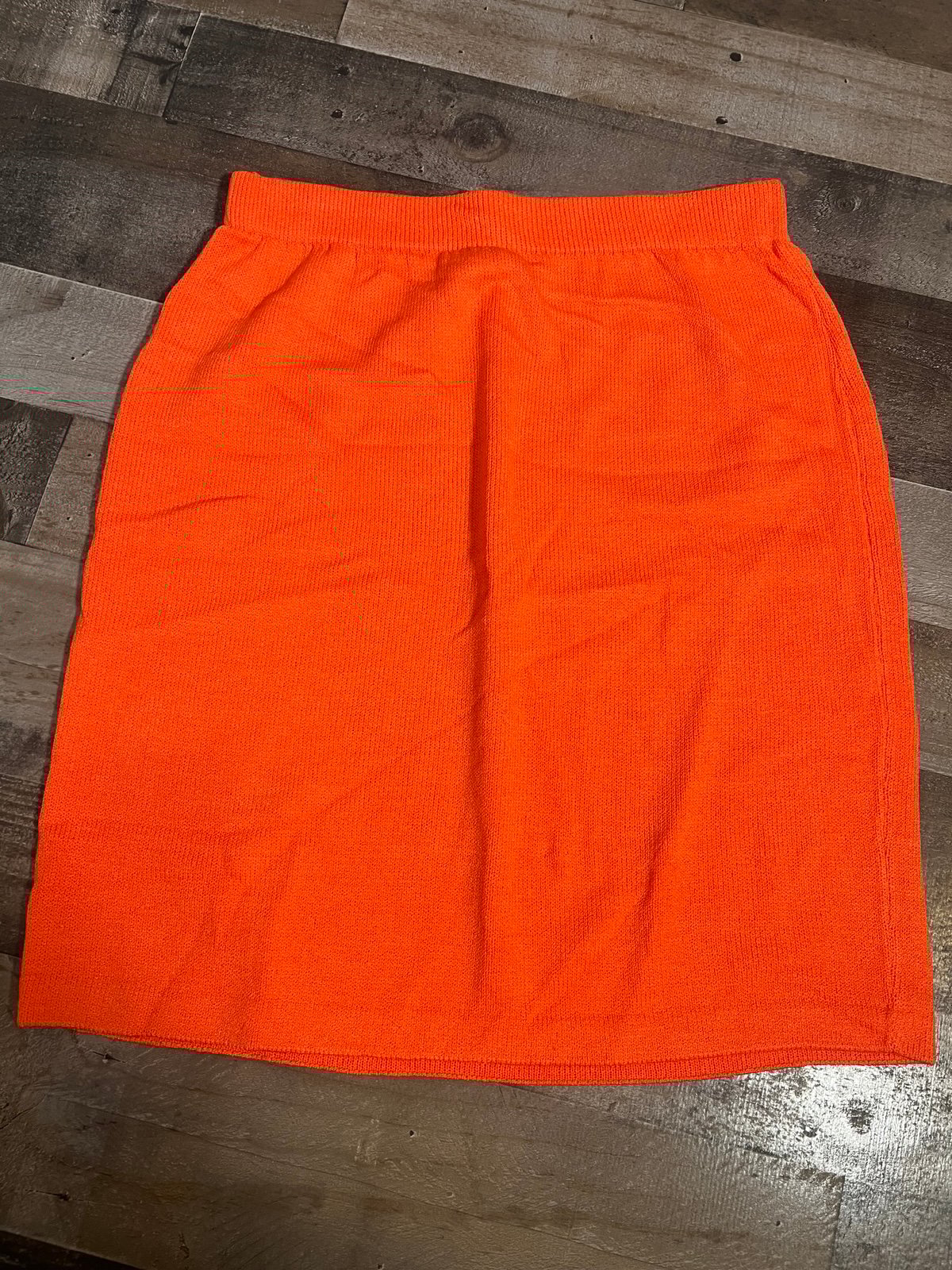 St. John Marie Gray Gorgeous Orange Skirt- 12