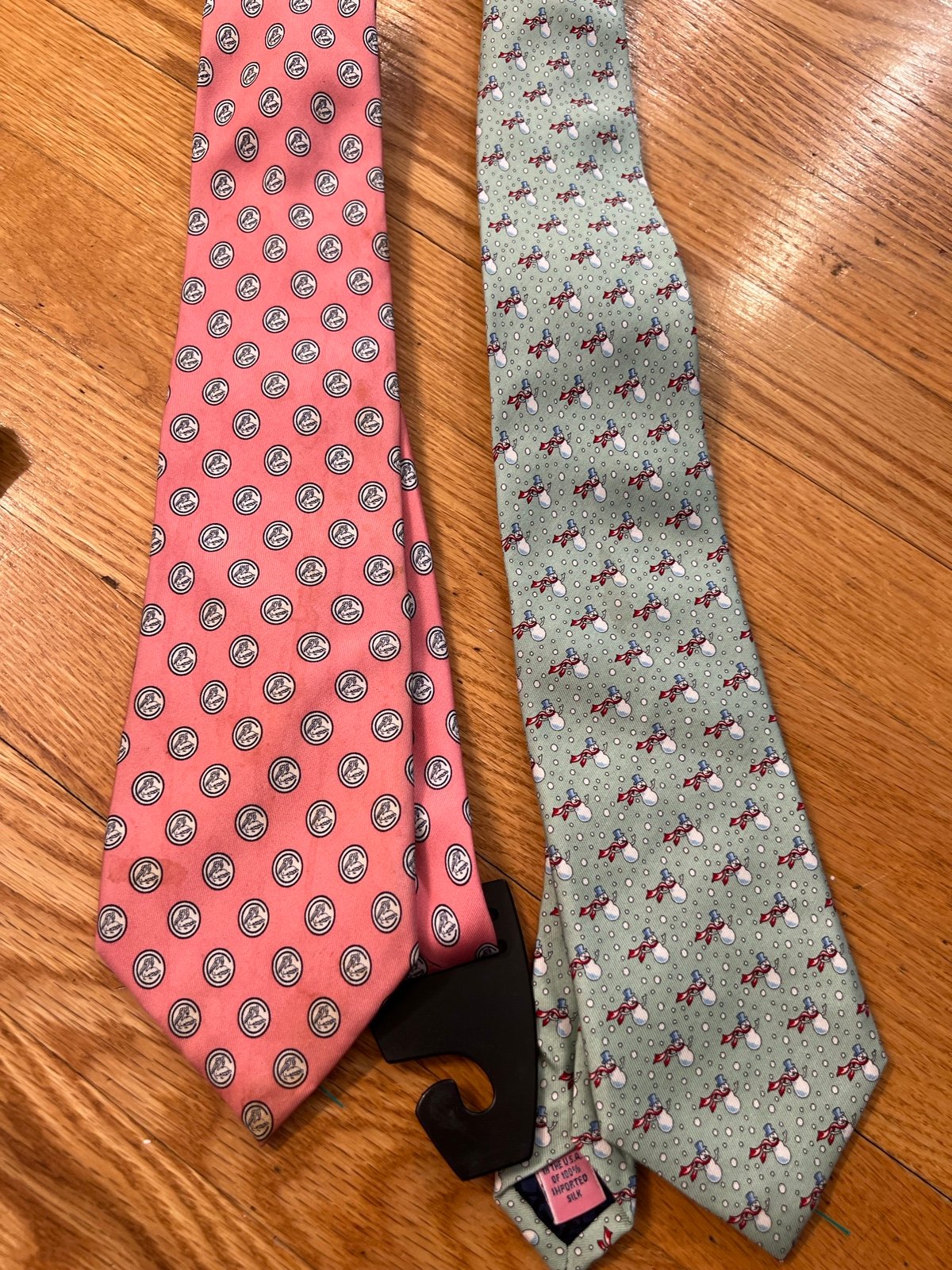 2 vineyard and vine ties