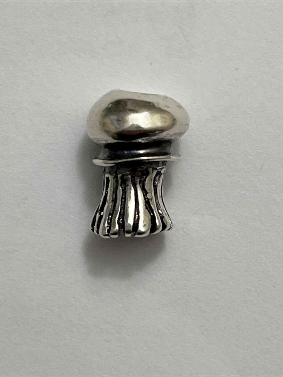 LAA Trollbeads Retired Sterling Silver Jellyfish Bead Charm! Beach Shore