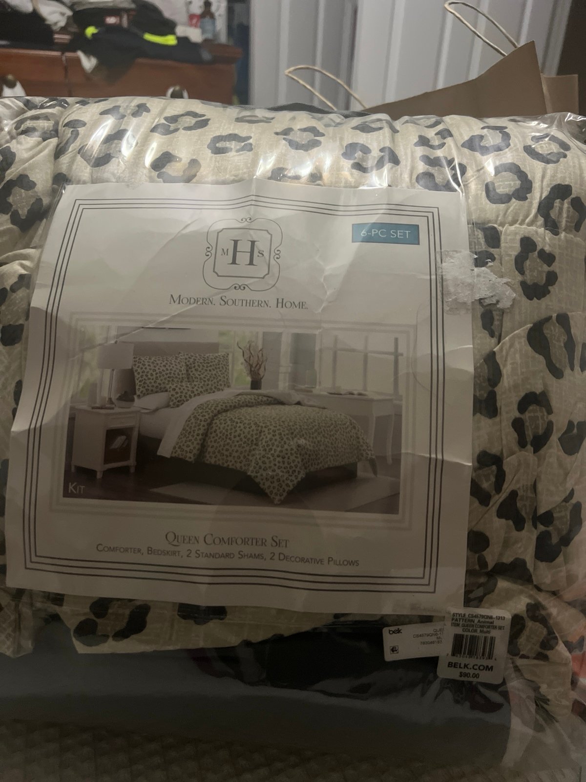 Queen Comforter Set