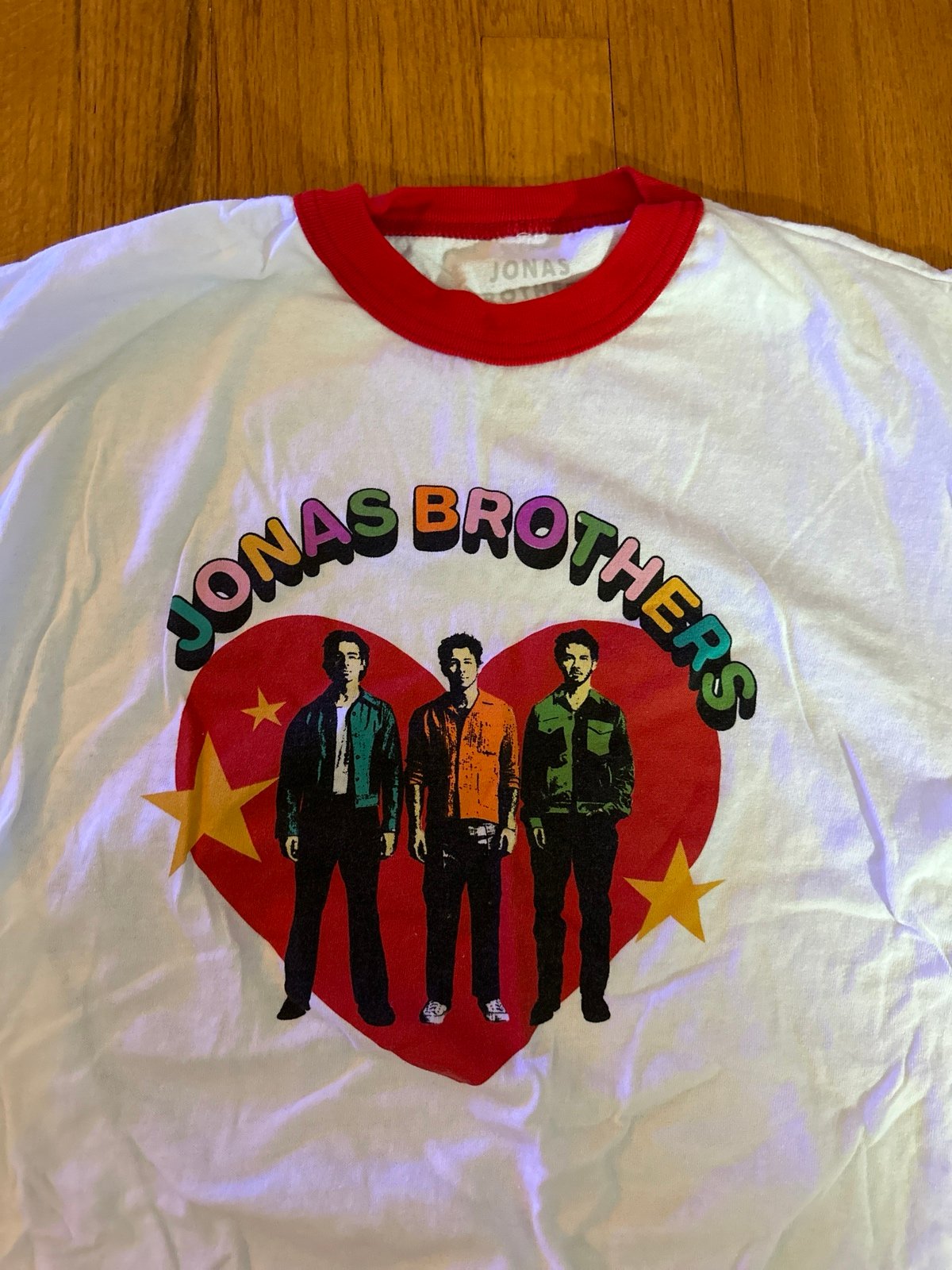 NWOT Jonas Brothers 5 Albums One Night Tour Shirt