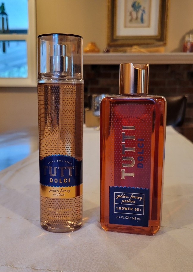 RARE Tutti Dolci Golden Honey offers Praline Set