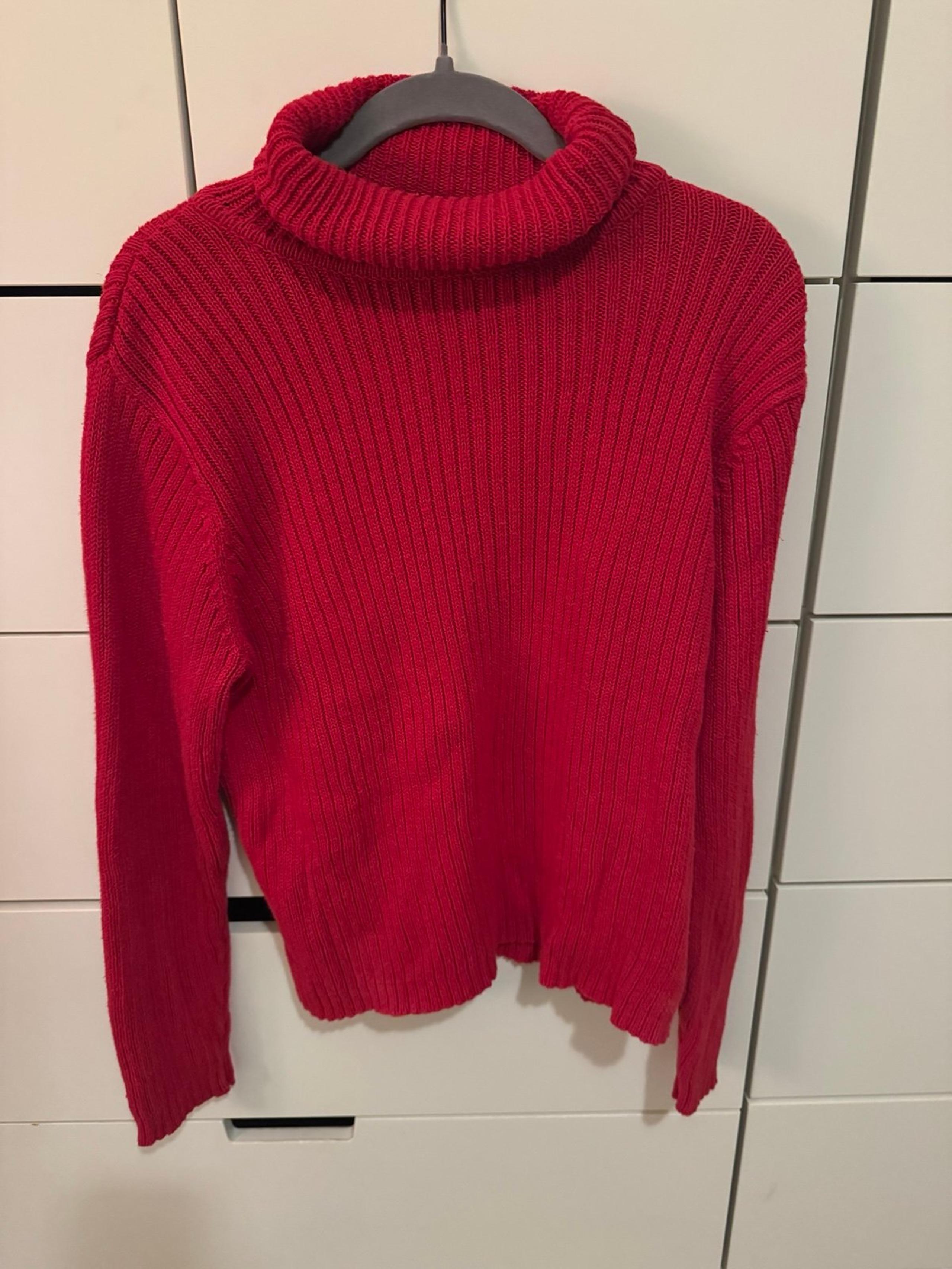 red high sierra turtleneck sweater