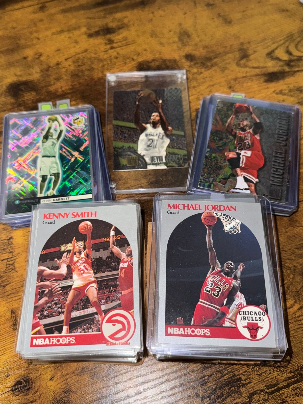 Lot of 1990 NBA Hoops Full Set of Cards + Michael Jordan & Other Popular Players