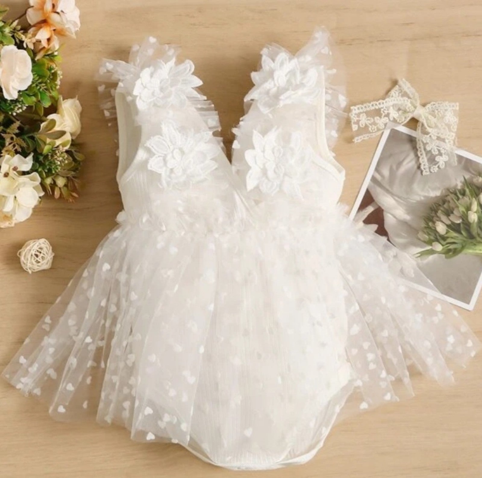 Lot of Girls' 18 months - 24 months Dresses and Bodysuits