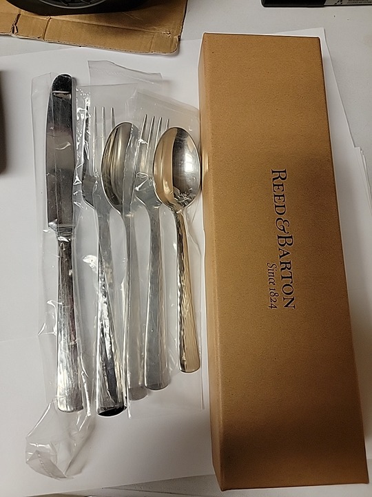 flatware set
