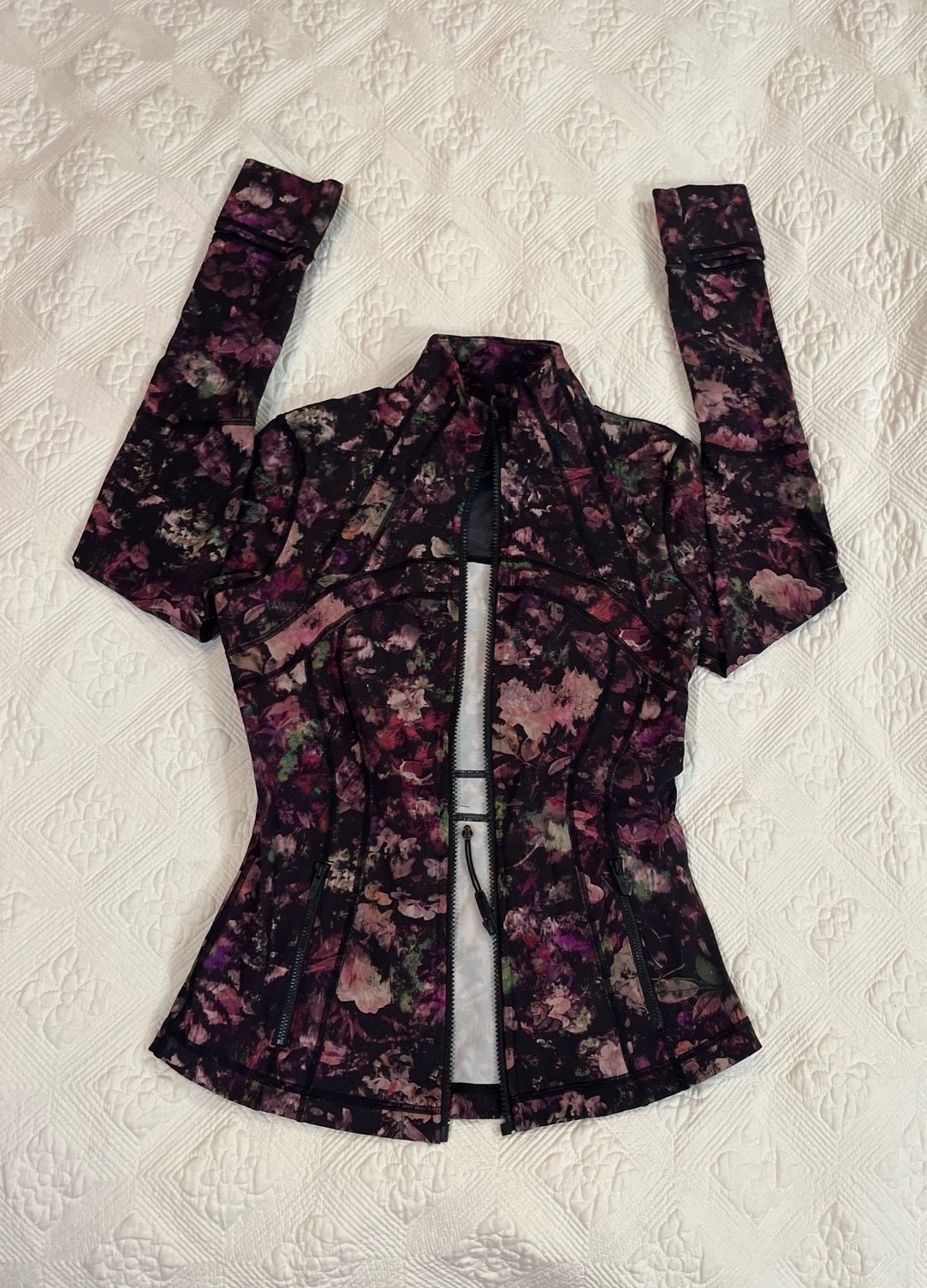 NEW!♥️*RARE* Lululemon DEFINE JACKET (FLORAL ILLUSION Antique White MULTI) 6/8