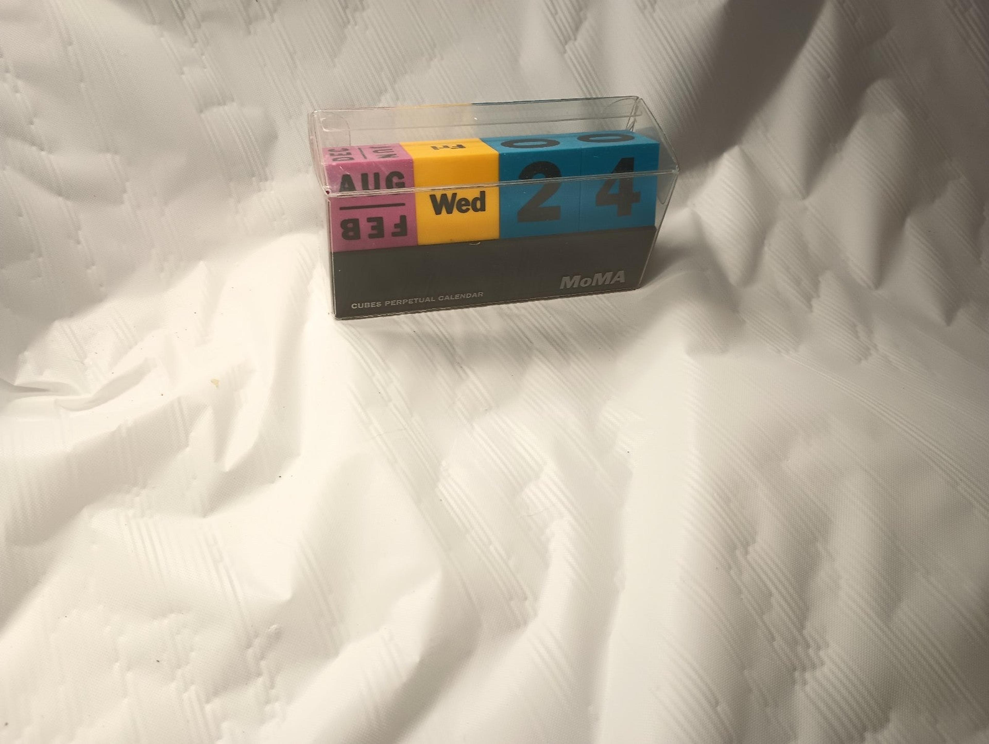 Moma Office Calendars Mercari moma-office-calendars-mercari