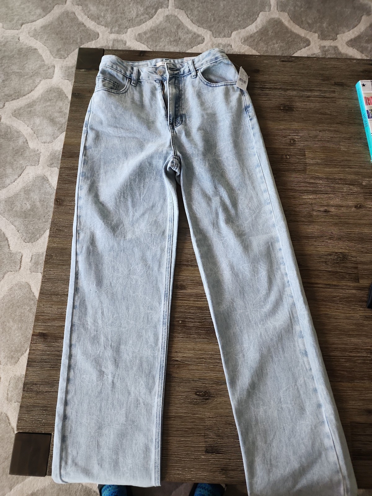 jeans