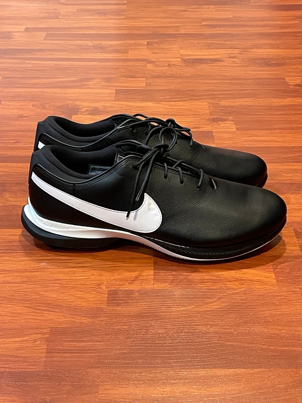 Nike Air Zoom Victory Tour 2 ‘Black, White’ (size us mens 11)