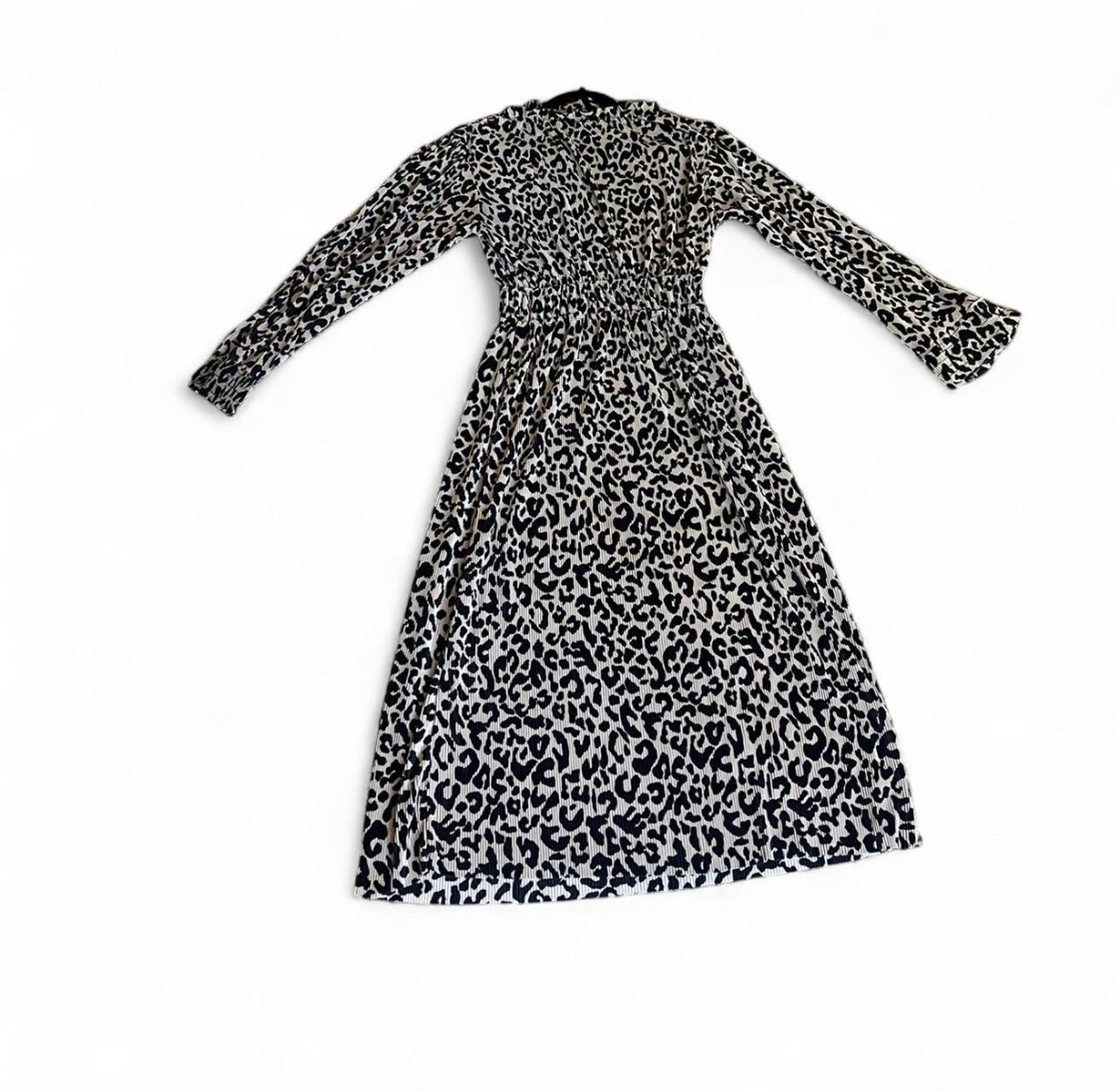 Zara mock neck leopard cheetah long sleeve accordion maxi dress S
