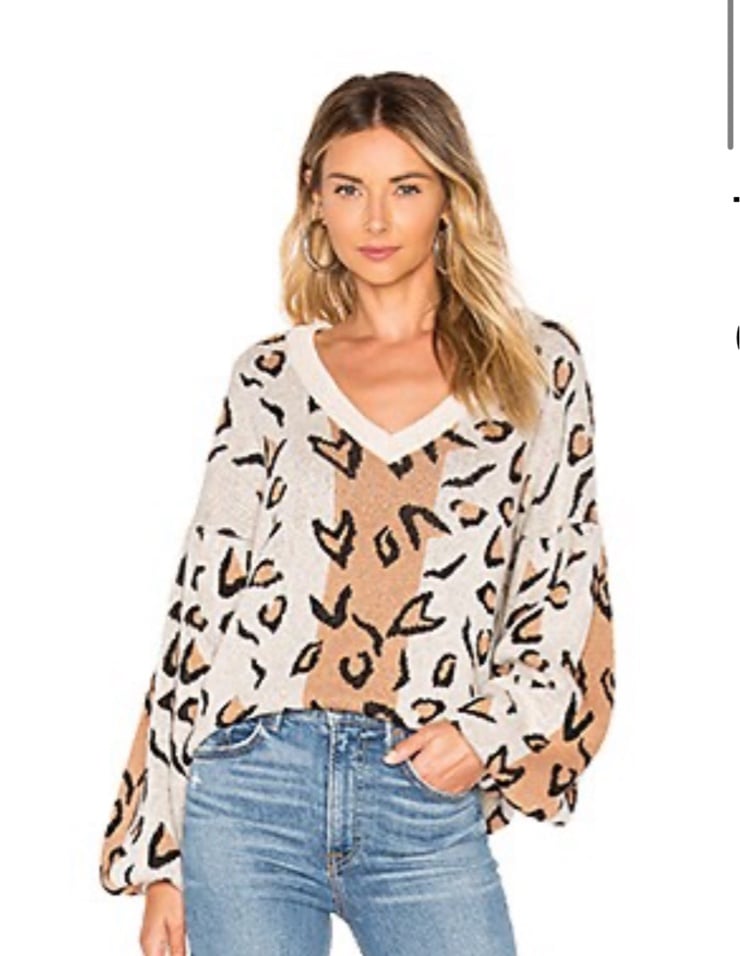 NWOT REVOLVE TULAROSA LEOPARD / CHEETAH V NECK SWEATER
