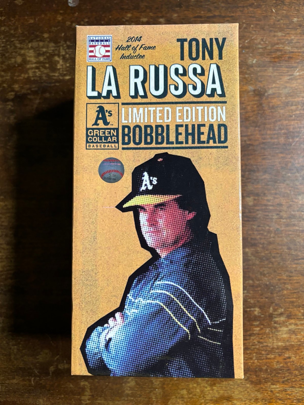 Oakland Athletics A's Tony Larussa SGA HOF bobblehead bobble 8/9 NIB La Russa