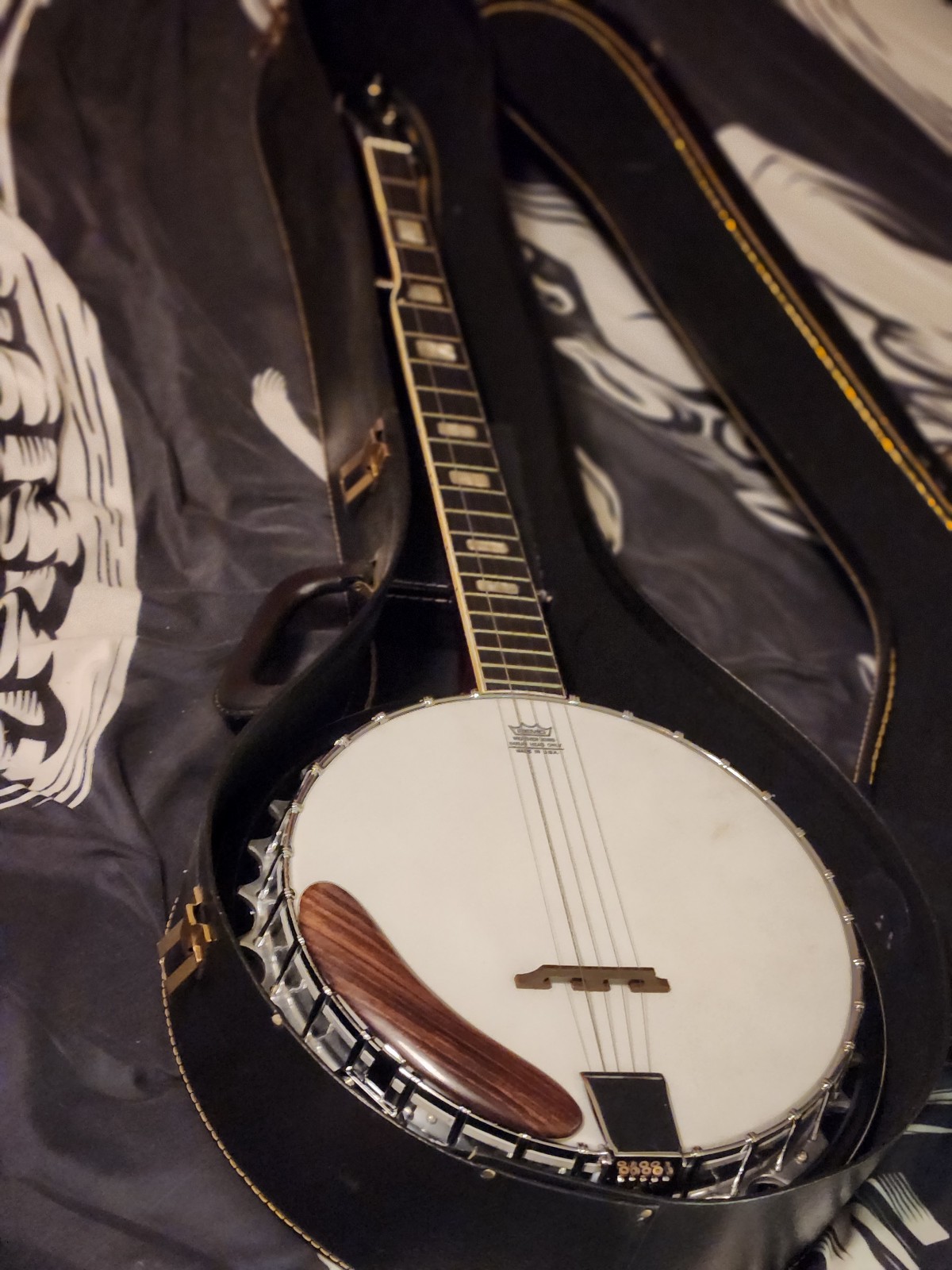 Rare Vintage 1962 Harmony Marquis Mahogany fitted Banjo w/ mother of pearl inlay