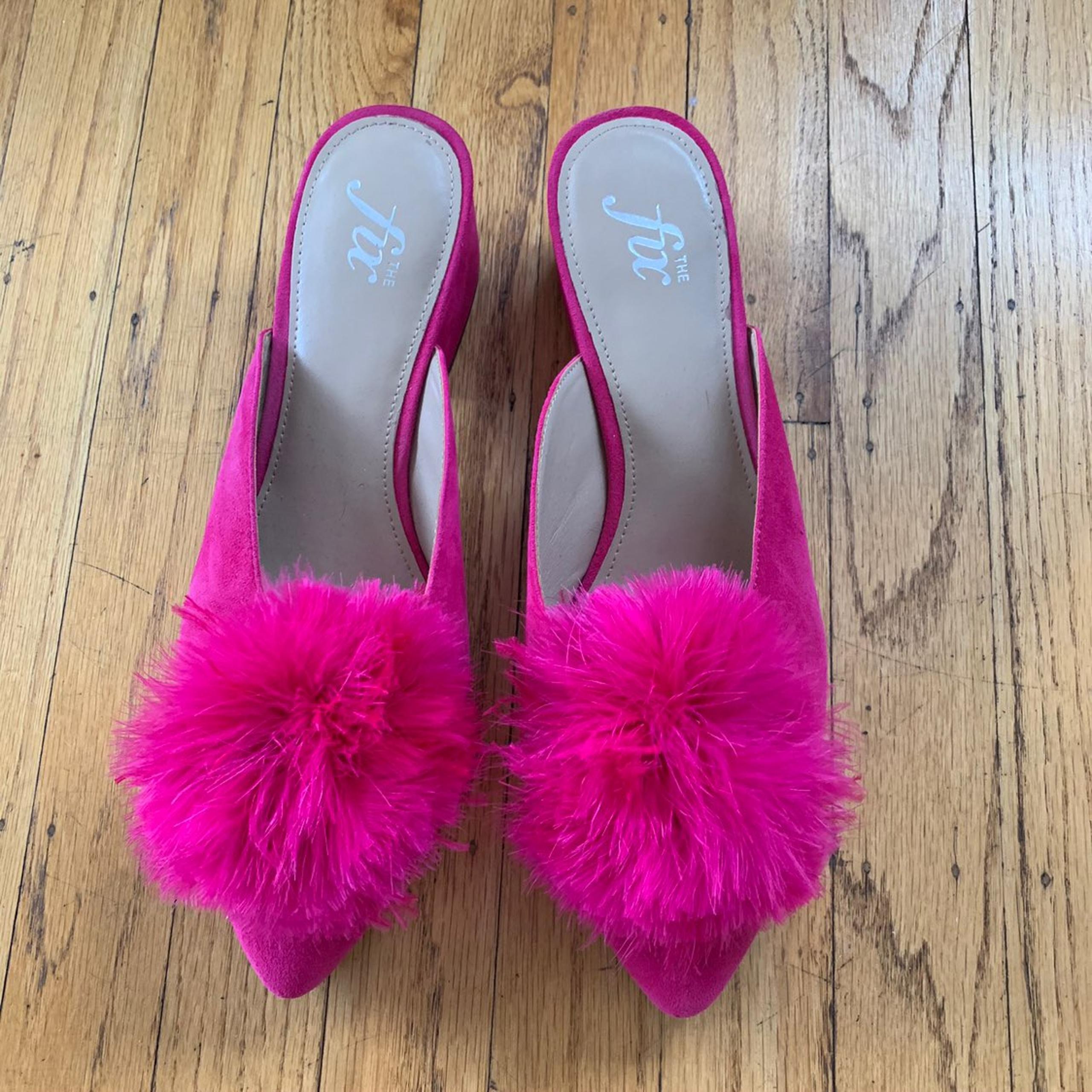 Pom Pom Mules