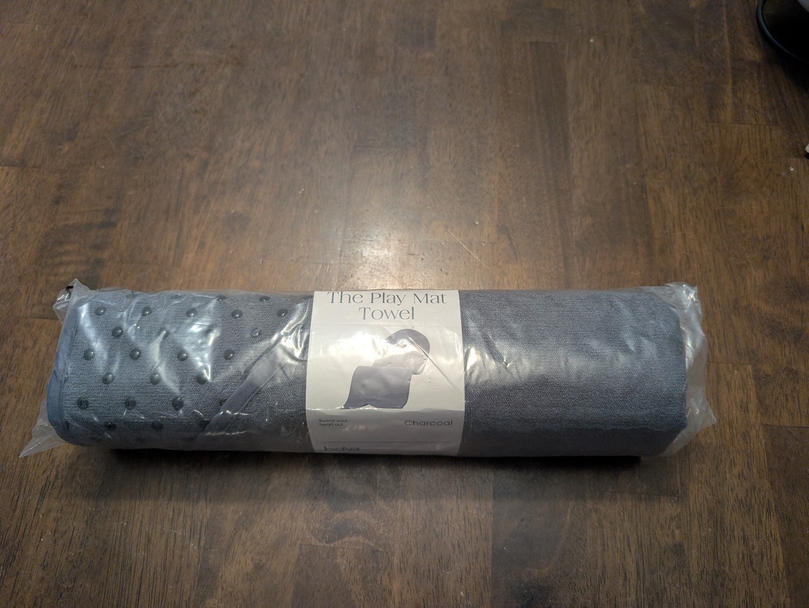 New Bala The Play Mat Towel Charcoal - detail