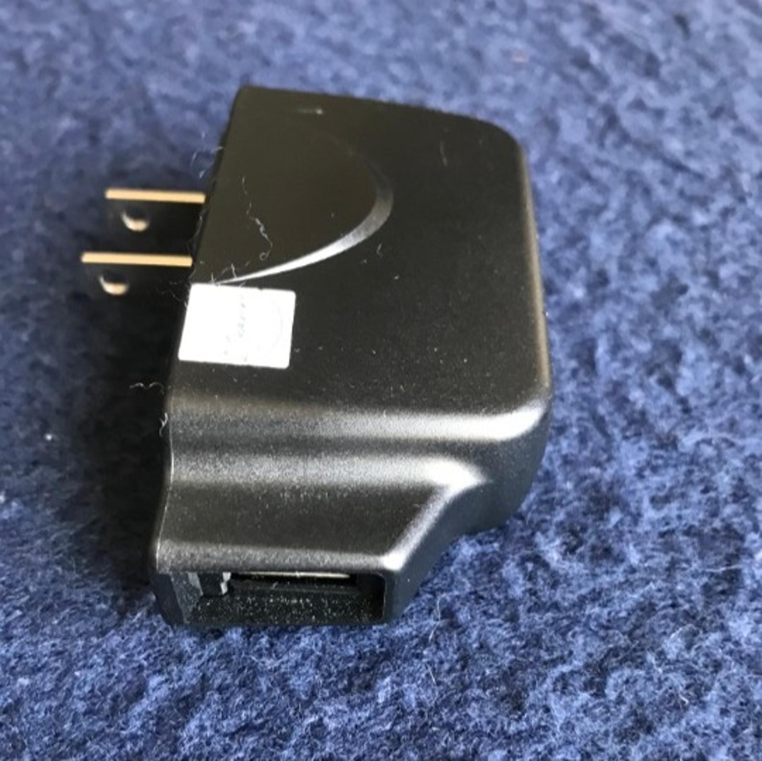 LG USB Travel Charger Adapter