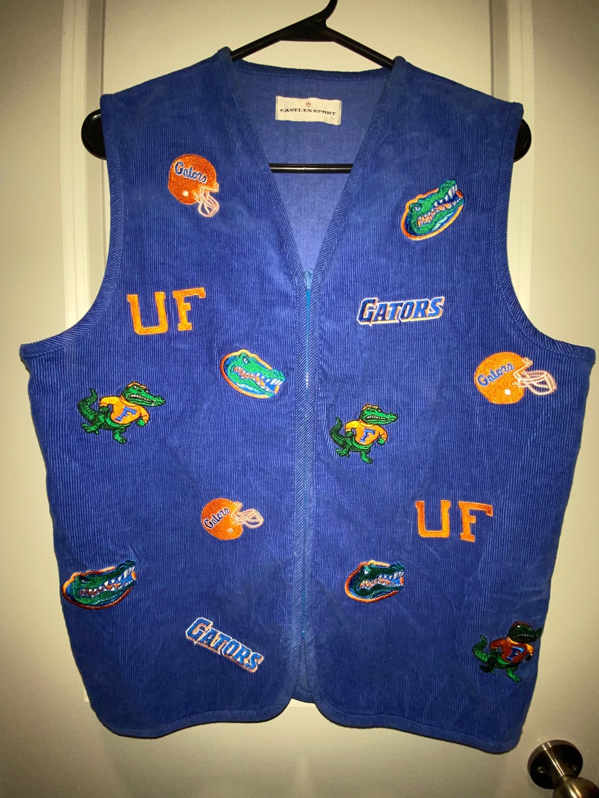 Gator corduroy vest