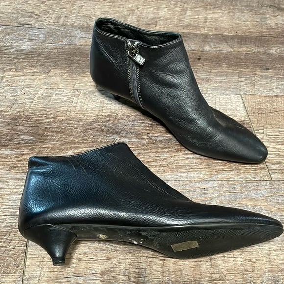 Vintage Prada leather ankle kitten heel booties