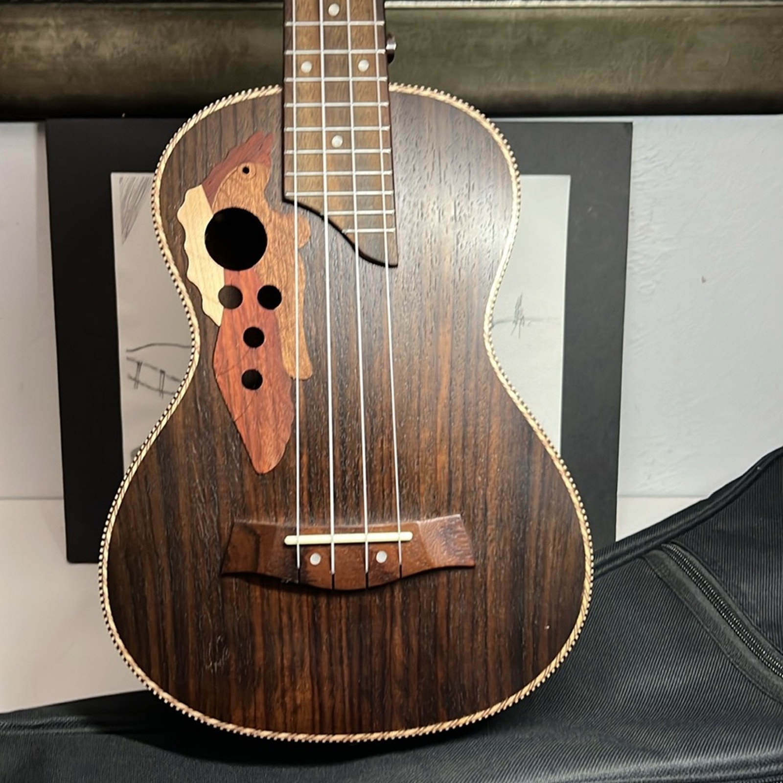 Paisen 23-inch Hawaii Ukulele Rosewood Concert Ukulele