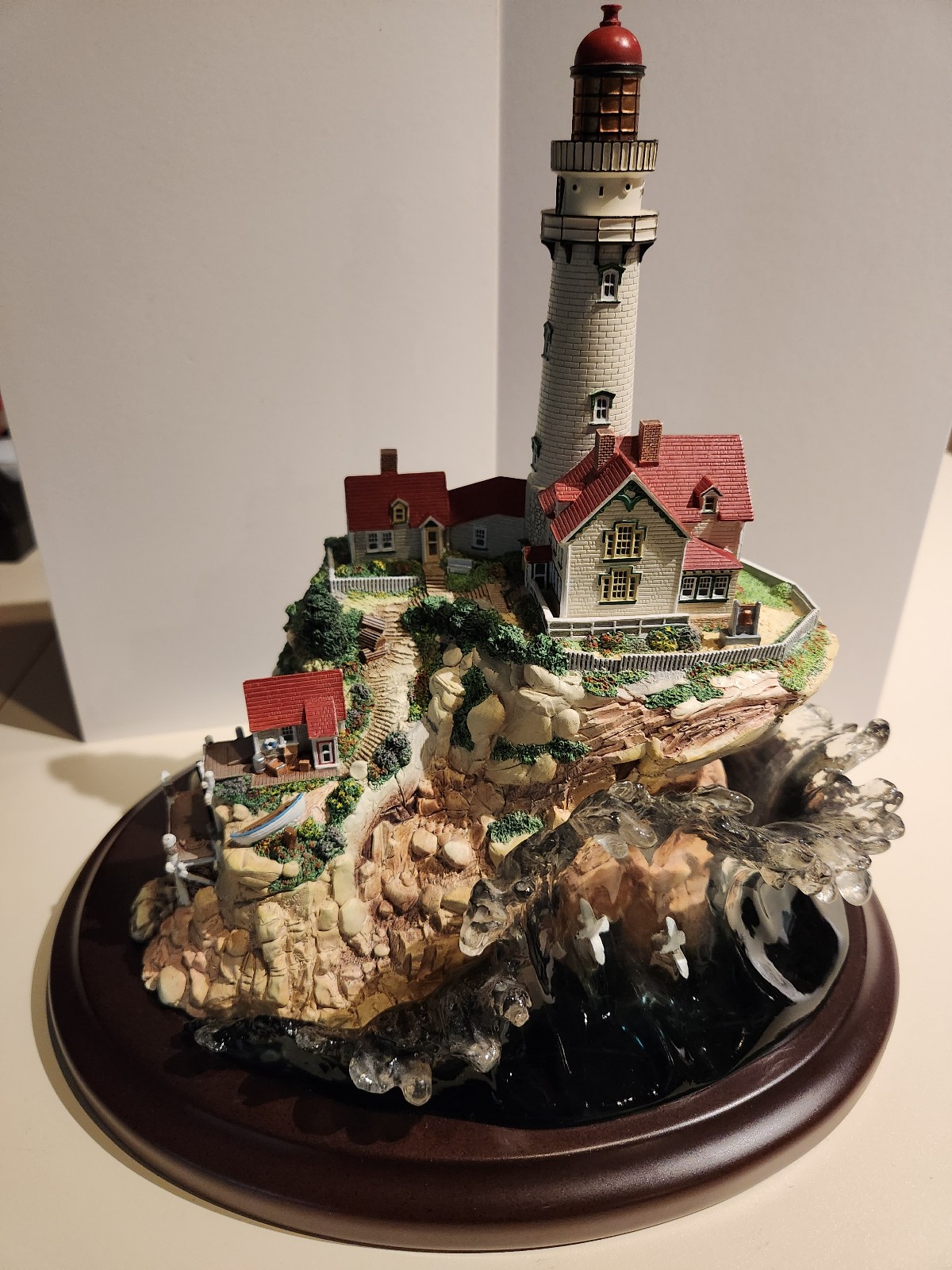 Vintage 1998 Lenox Lights at Lands End Sculpture