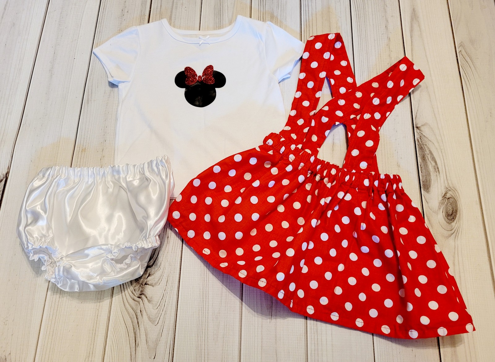 minnie mouse suspender skirt