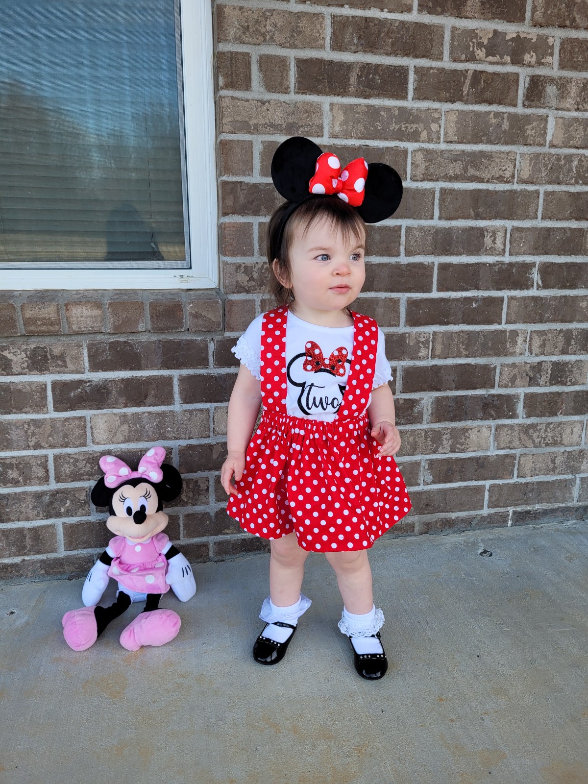minnie mouse suspender skirt