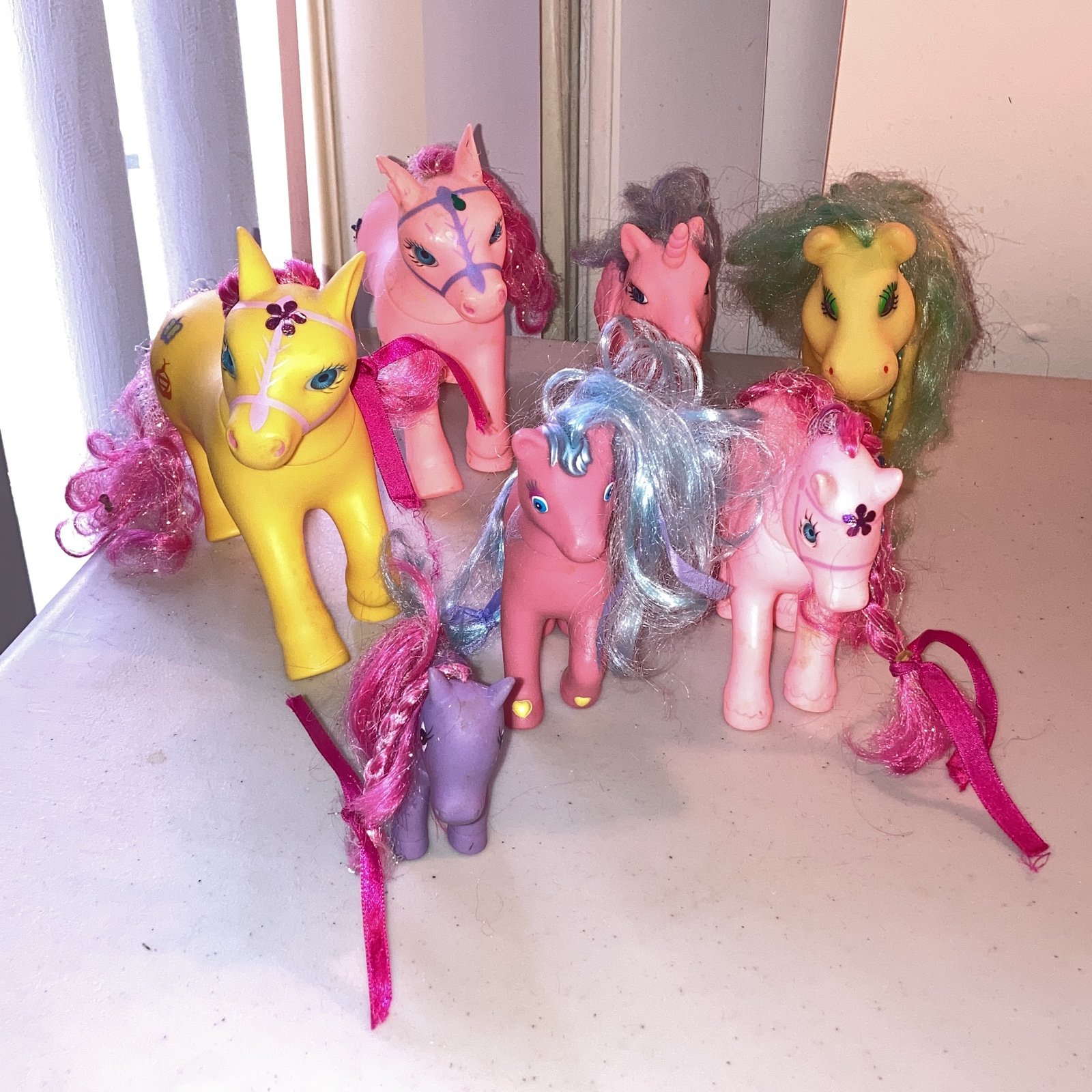 Lot of 6 Ponies 1 Unicorn - 7 total Varying Sizes