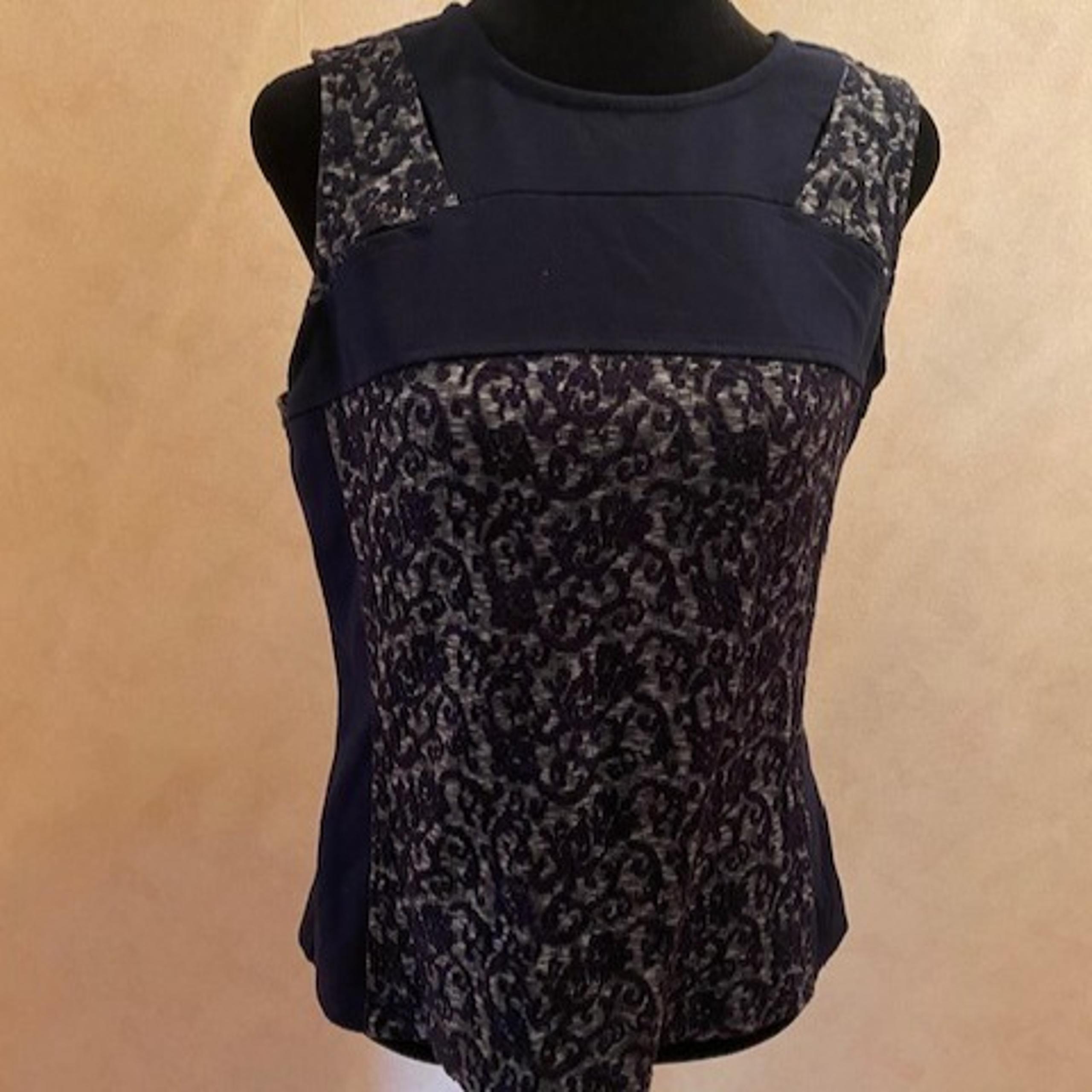 Navy Blue Detail Sleeveless Top