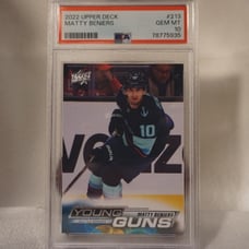 Matty Beniers Young Guns PSA 10
