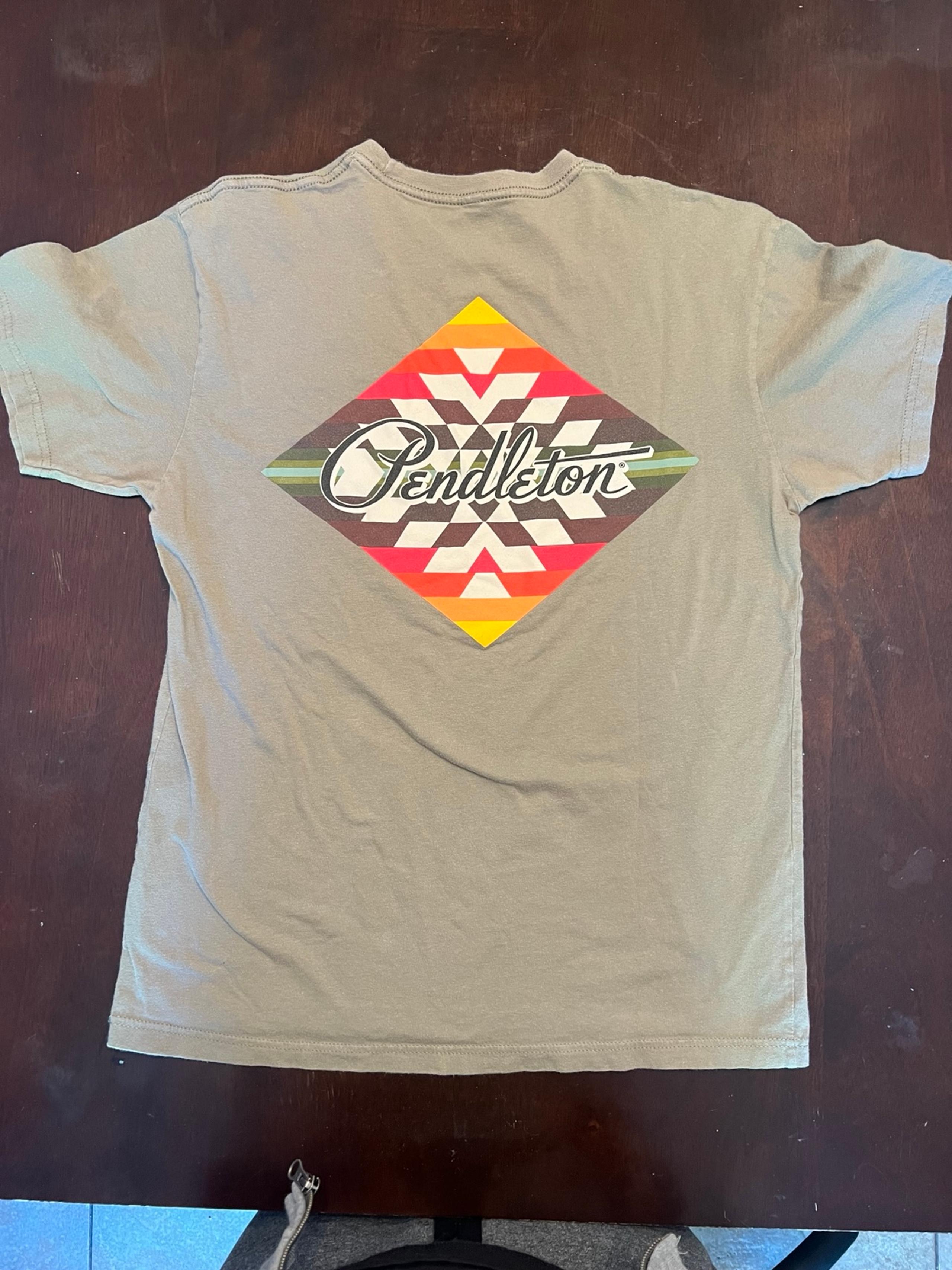 Pendleton Woolen Mills Since 1863 Short Sleeve Mens T-Shirt size Medium