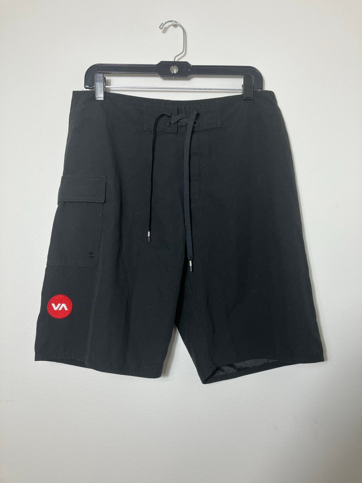 RVCA Board Shorts Men’s Sz 32” Black Beach Outdoor Casual 10” Inseam
