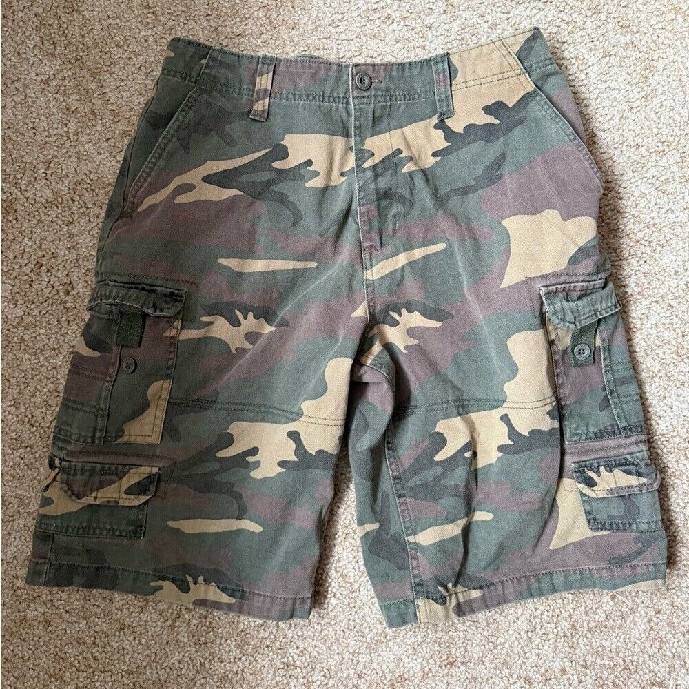 Airwalk Men's Camouflage Cargo Shorts size 32 Y2K