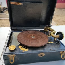 Antique RCA Victrola Portable Phonograph