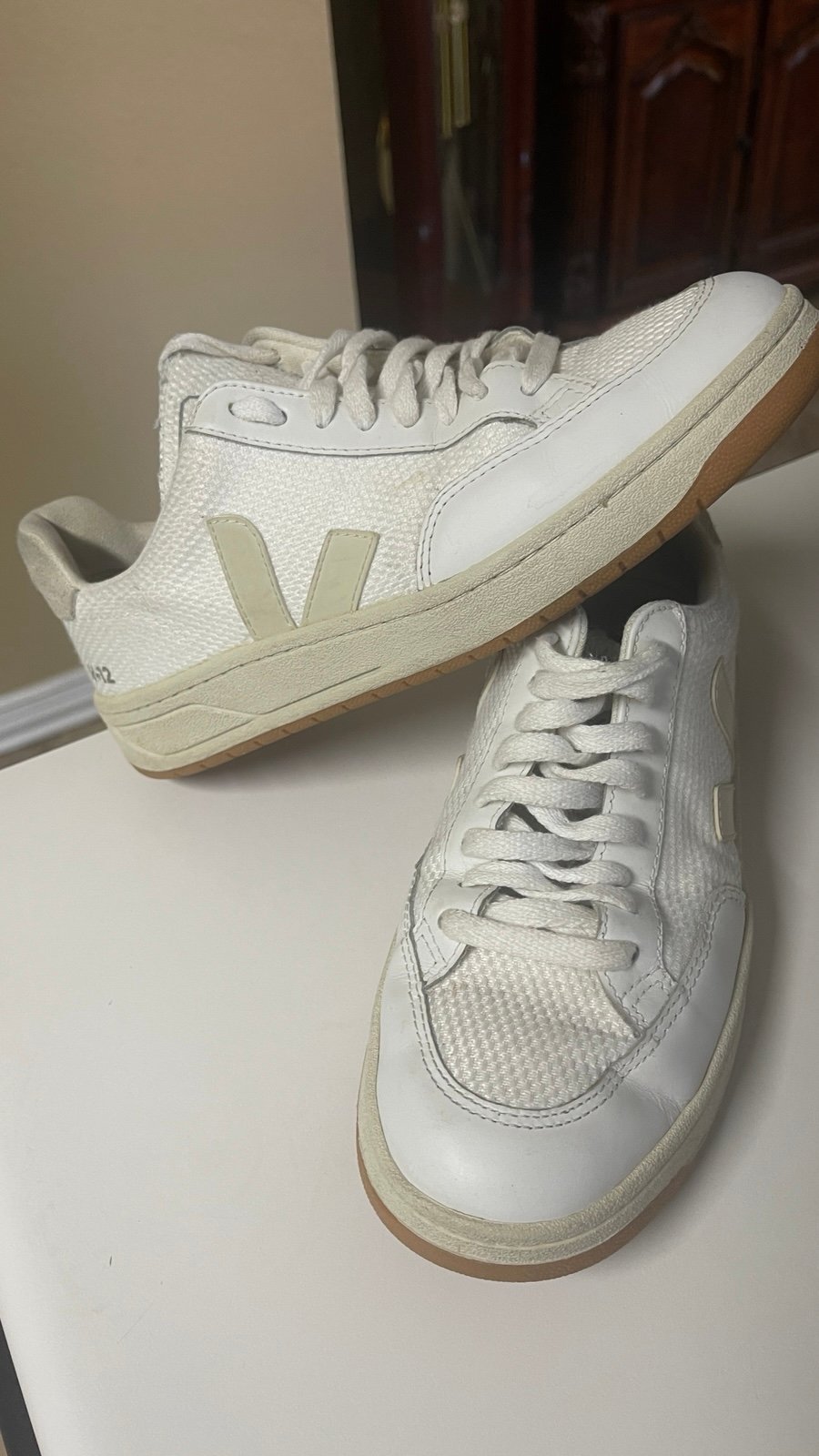 Veja V-12 B Mesh Marsala Nautico Low Top women’s Sneakers size 7/eur 38