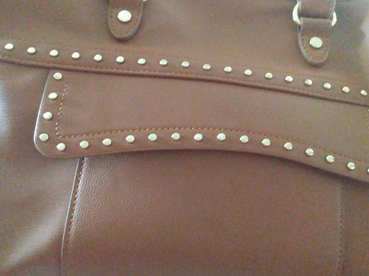 purses and handbags