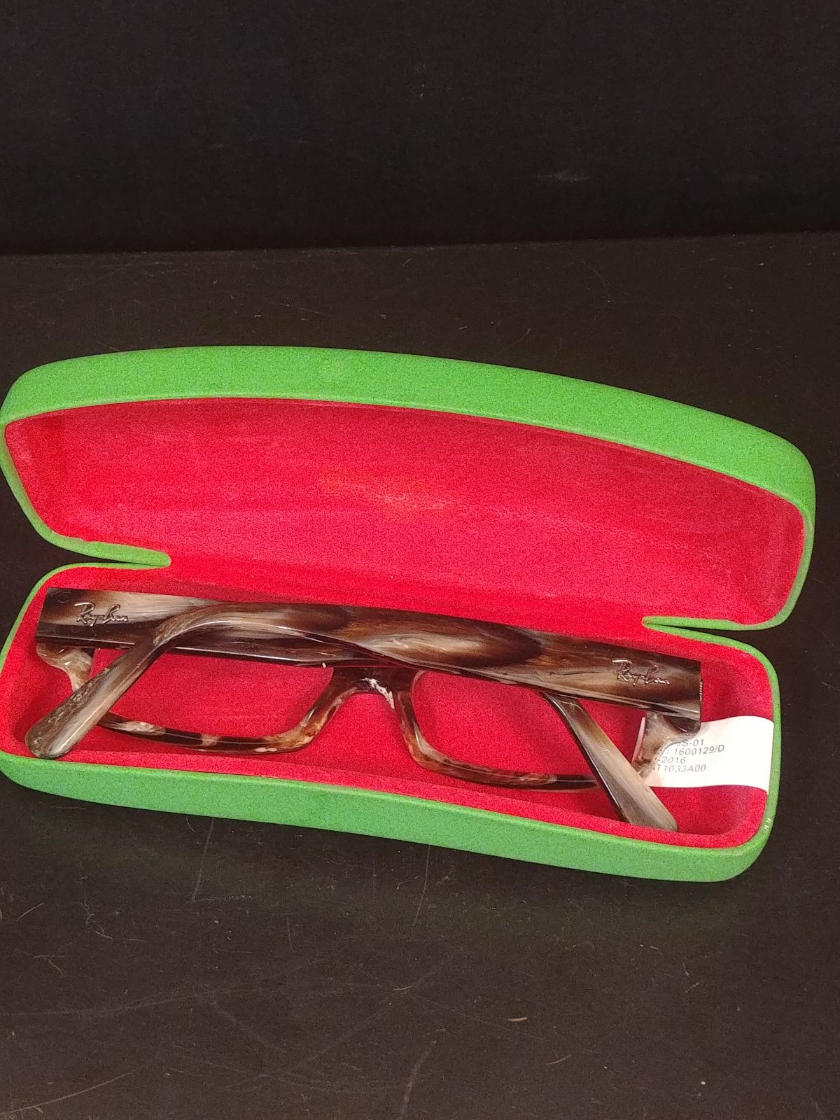 Ray-Ban Eyeglasses Frame in Green Case