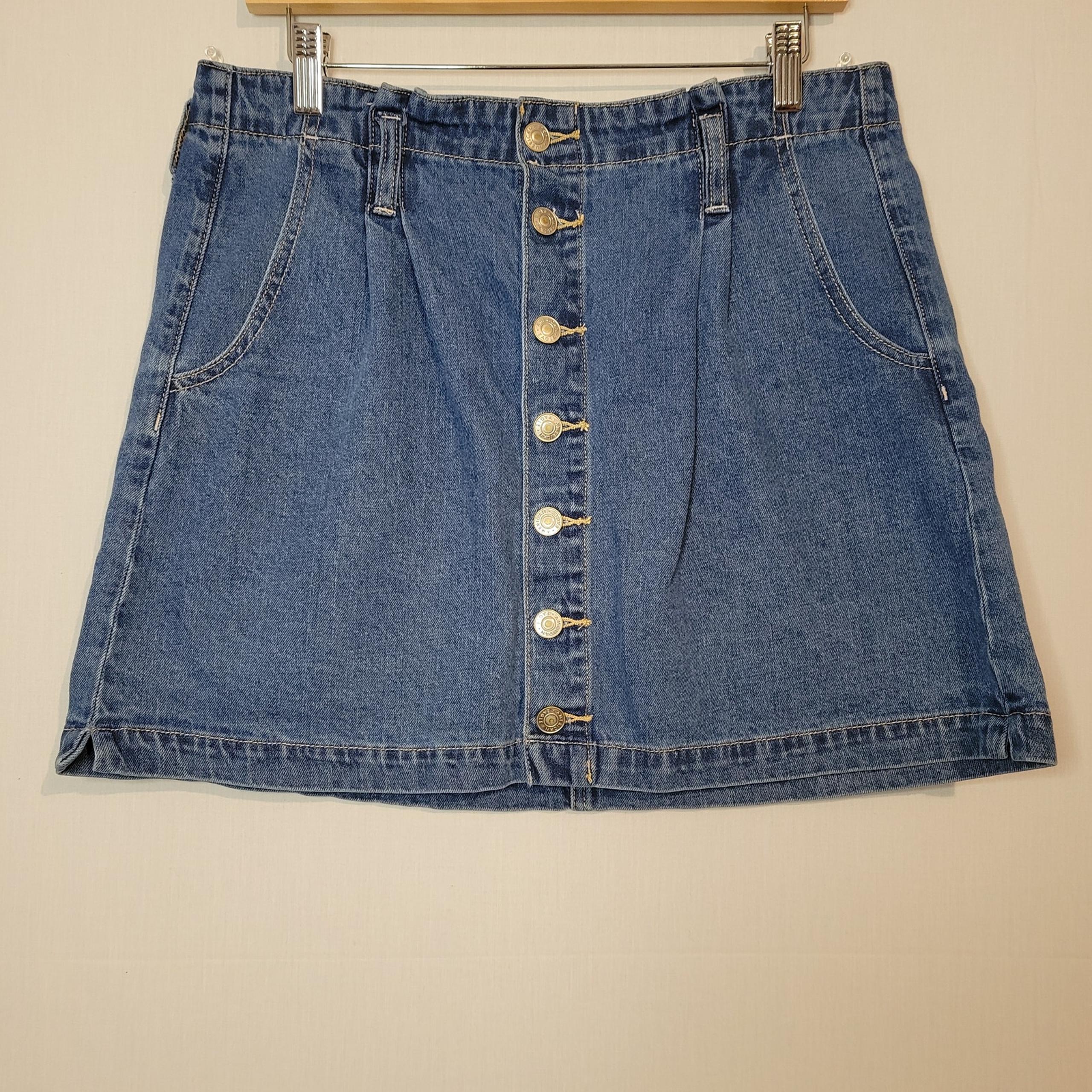 American Eagle Outfitters Super Hi-Rise A-Line button-down denim skirt, sz 12