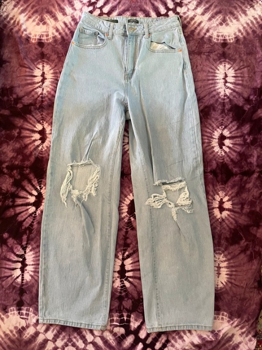 high rise distressed baggy jeans