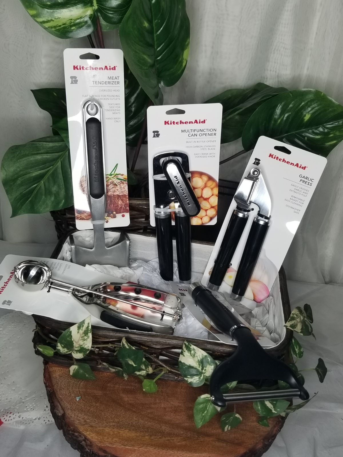 KitchenAid BLACK KITCHEN UTENSILS SET